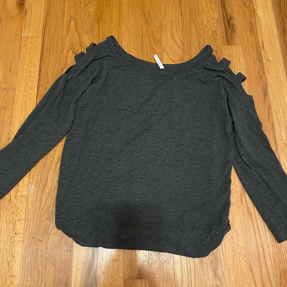 Splash Long sleeve gray shirt